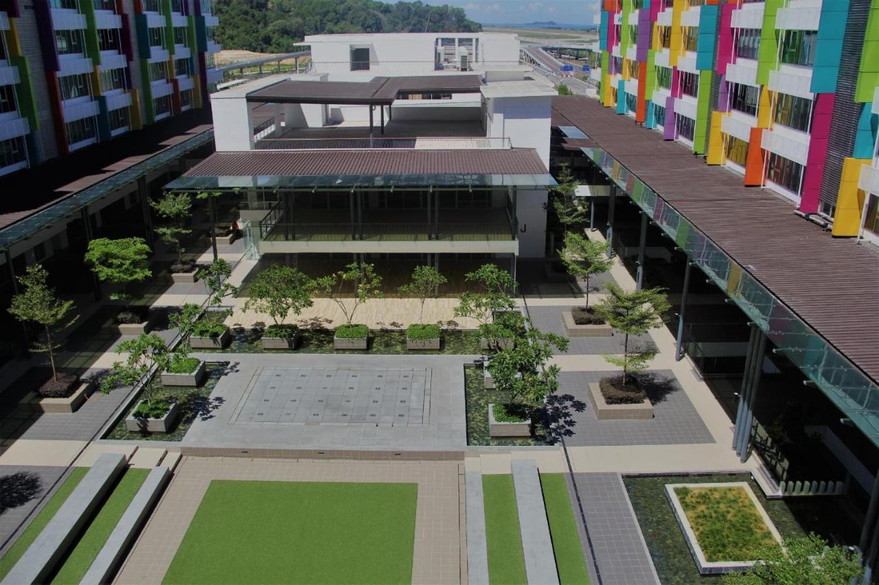 Aeropod Kk Studio Unit 09 Near Airport And City Free Parking Kota Kinabalu Bagian luar foto